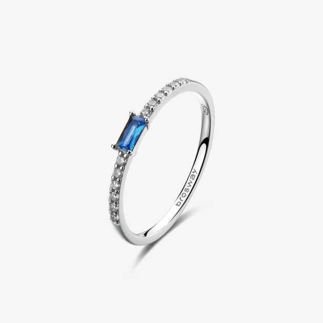 Anello FANCY in argento 925/1000 rodiato, con cubic zirconia chiari e cubic zirconia colore sapphire