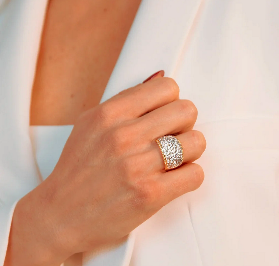 Anello a Fascia Graduato con Pavé in Cubic Zirconia - immagine 2